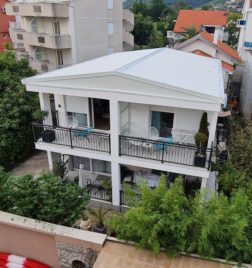 Apartments Tivat Exterior photo