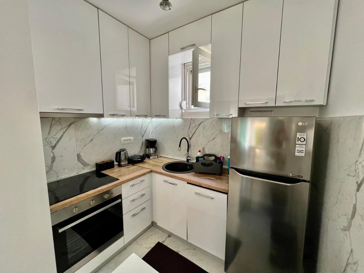 Apartments Tivat Exterior photo