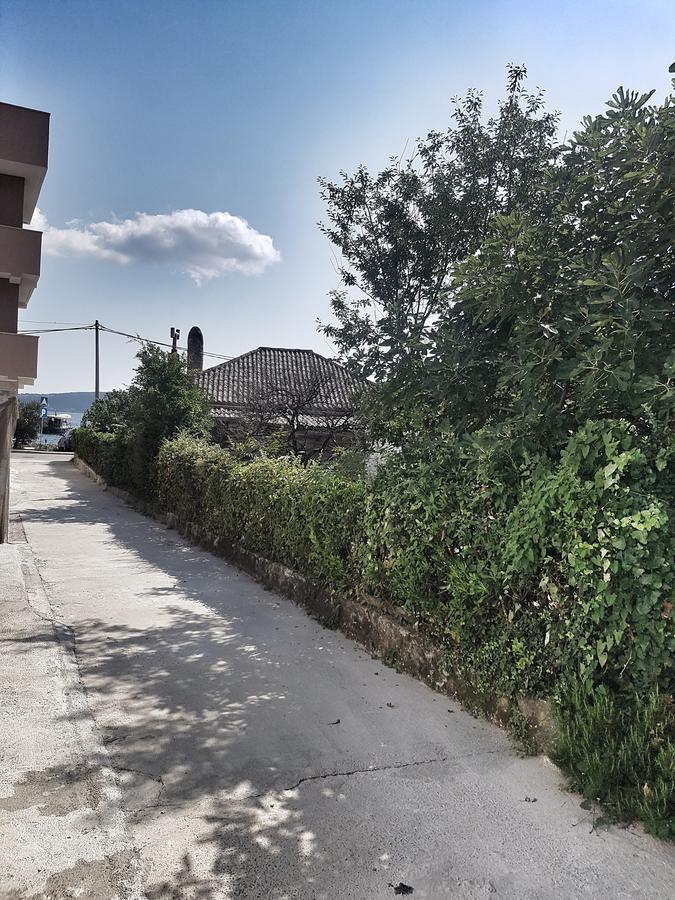 Apartments Tivat Exterior photo